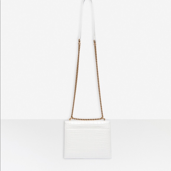 Sharp small chain bag in white - Picture 3 of 6